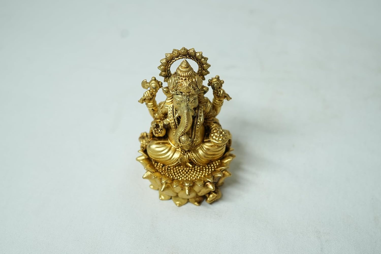 PeetalKraft Small Handmade Lord Ganesha Idol For Home Office Desk Gift Size 5X5X8 Cm Weight 100 Grams