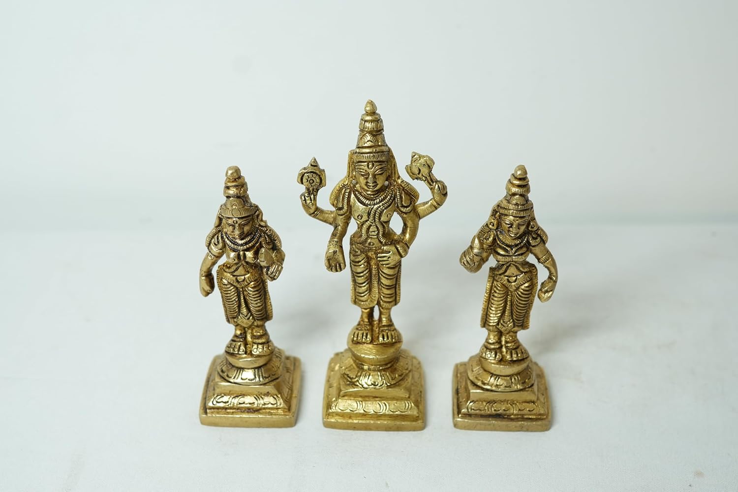 PeetalKraft Brass Shankh Chakra Namah Idol Set Antique Pack Of 3 Large Size 8X10X12 Cm Weight 520 Grams