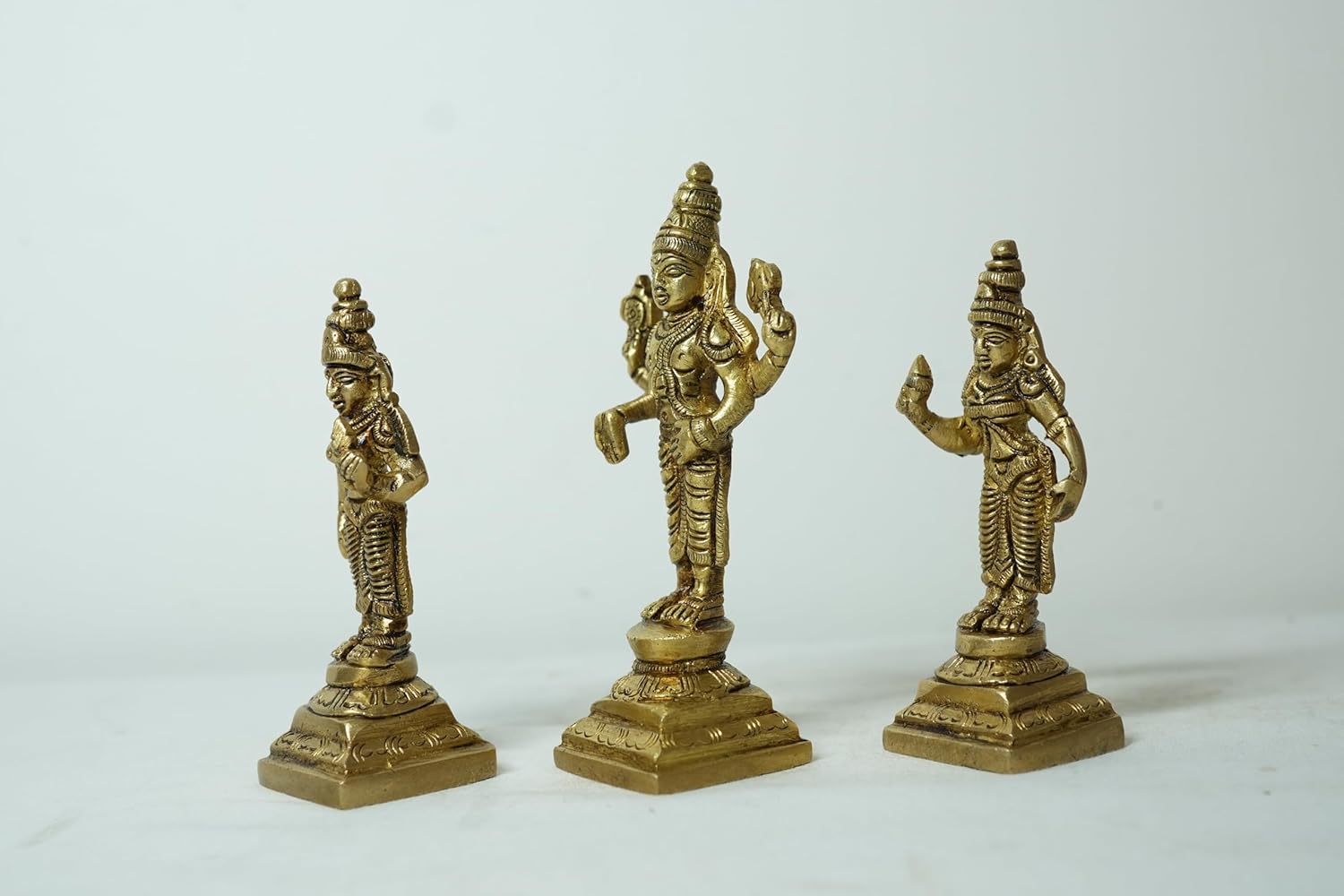 PeetalKraft Brass Shankh Chakra Namah Idol Set Antique Pack Of 3 Large Size 8X10X12 Cm Weight 520 Grams