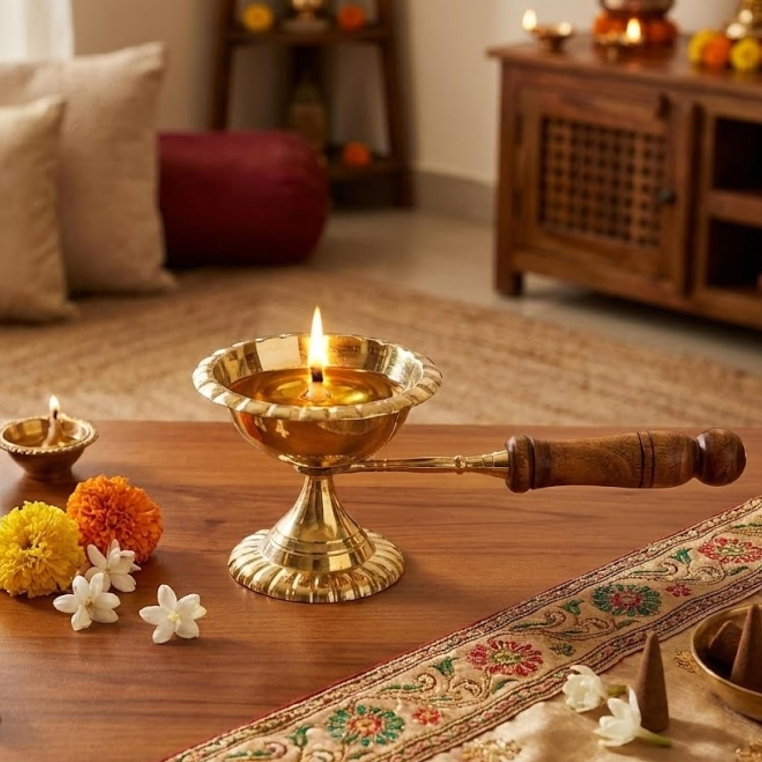 PeetalKraft Wooden Handle Brass Table Diya For Puja Aarti And Shop Size 21X5X9 Cm Weight 195 Grams