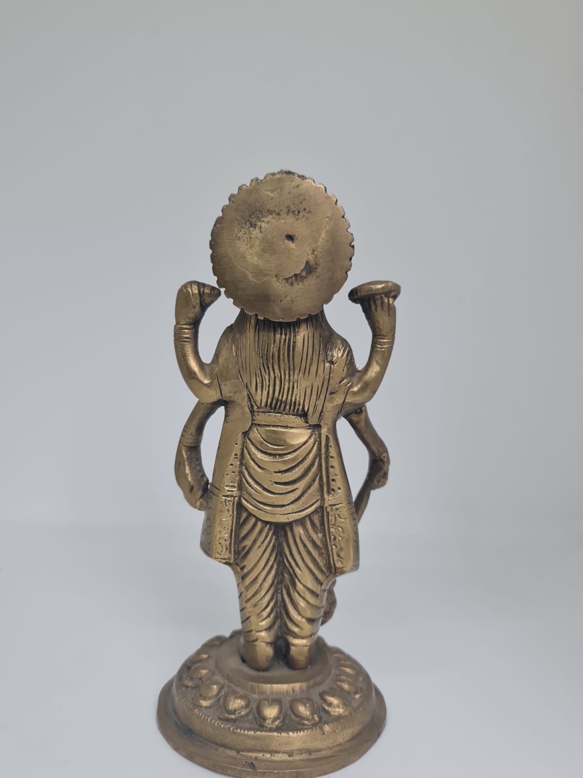 Antique Brass Vishnu ji Idol- Lord Vishnu Statue for Home Temple & Puja Room - Traditional Brass Decorative Figurine.