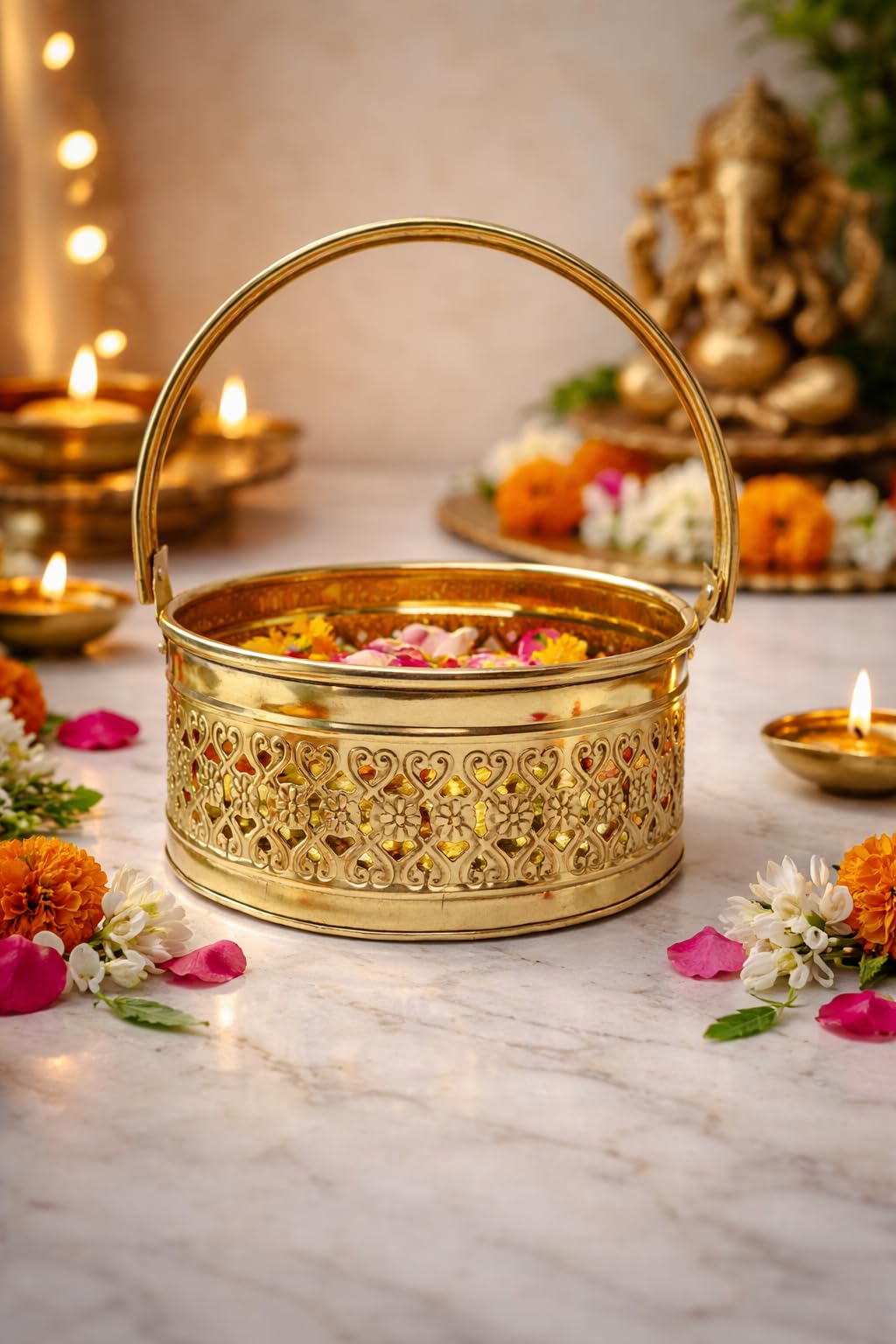 PeetalKraft Brass Pooja Daliya Basket with Handle | Decorative Filigree Design | Om Symbol | Rust-Proof & Durable | Ideal for Pooja, Aarti & Home Decor | 8cm, 20cm, 20cm Variants (midium)
