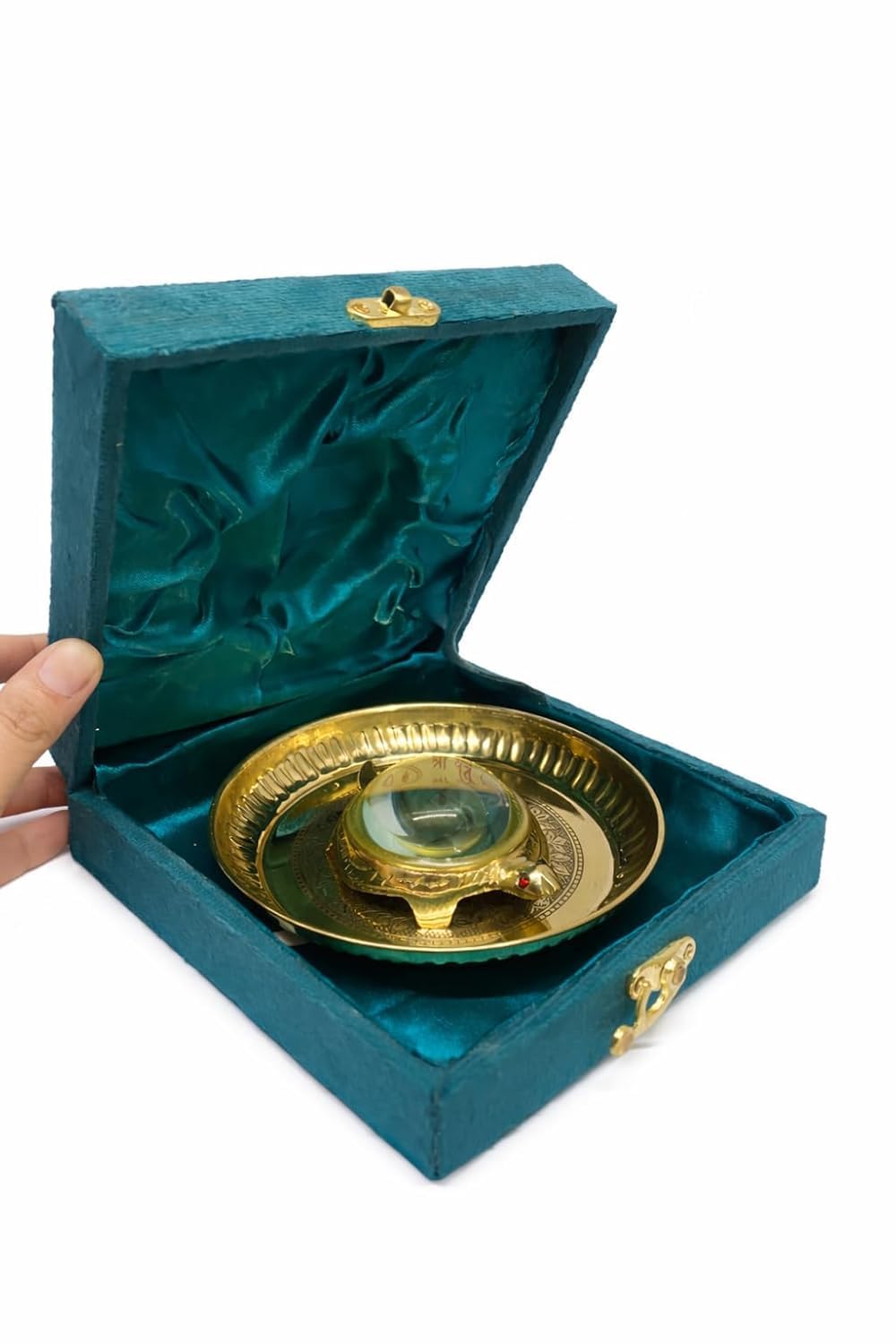 PeetalKraft Tortoise Shri Yantra with Brass Finish Decorative Plate with Velvet Storage Box | Vastu Feng Shui Tortoise for Good Luck Prosperity | Home Office Decor 9 cm 180 g