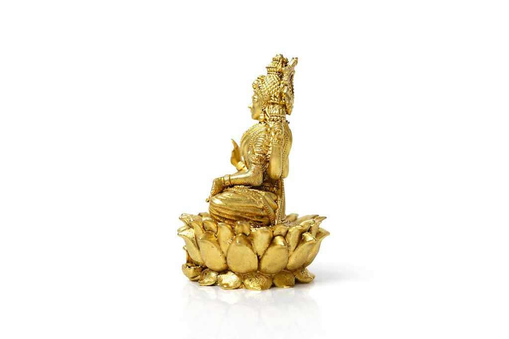 PeetalKraft Lakshmi Devi Idol Statue for Temple Puja and Diwali Gifts, Size 5x5x8 cm, Weight 100 Grams